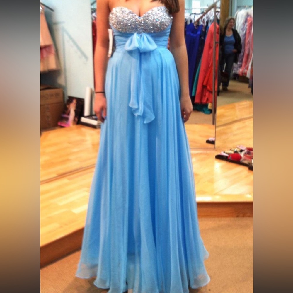 Prom dress